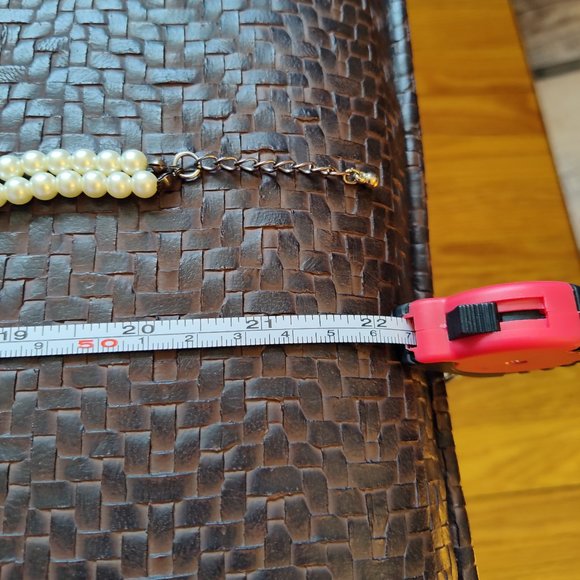 Faux Jade and Pearl Floral Fashion Necklace - Picture 8 of 11